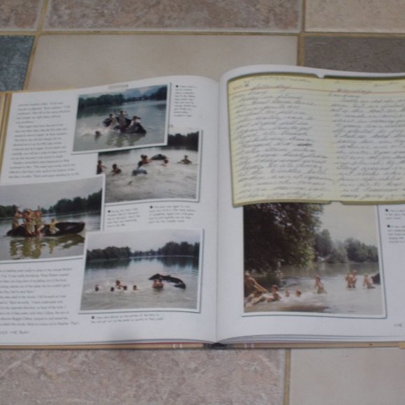 Collectable Vintage  50th Anniversary The Sound Of Music Family Scrapbook - Picture 3 of 4